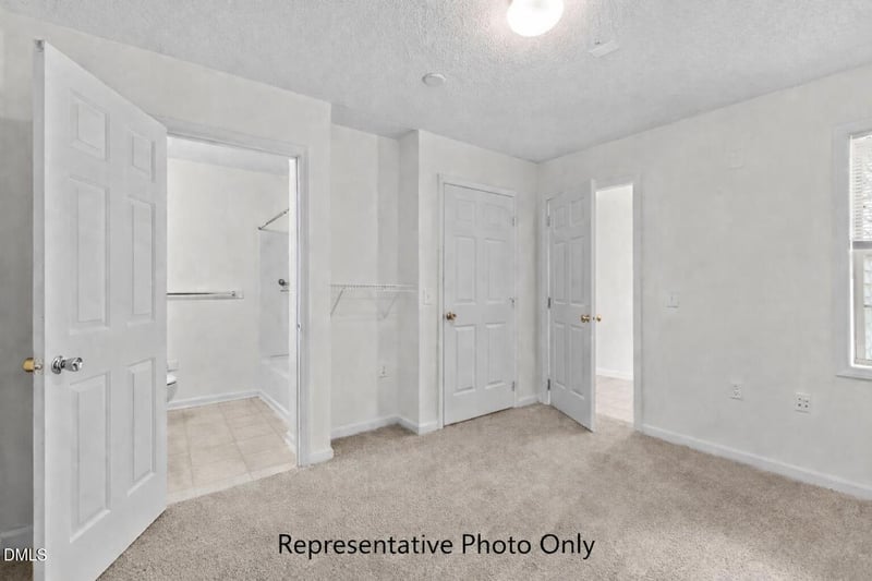 3000 Centennial Woods Dr #204, Raleigh, NC 27603