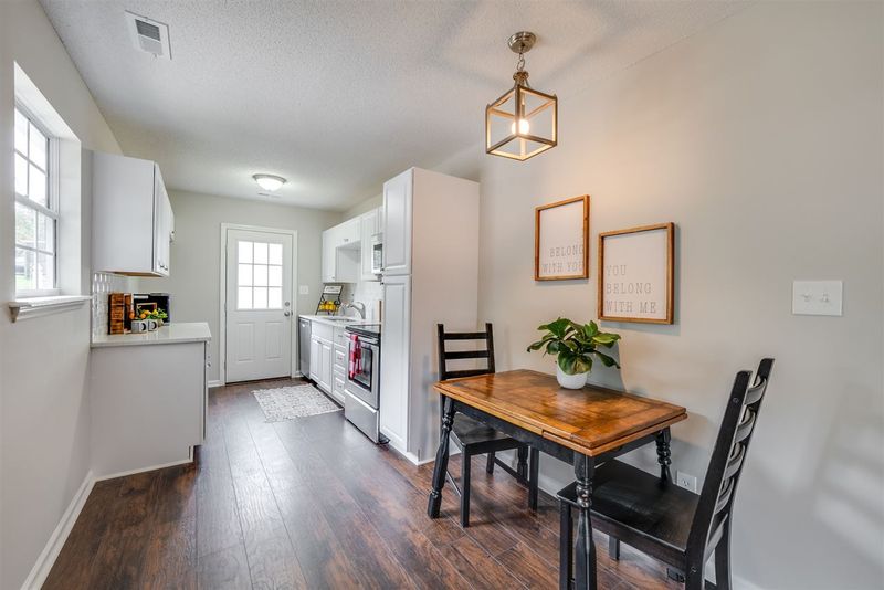 3000 Corinth Ln, Durham, NC 27704