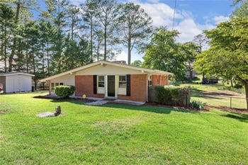 3000 Currituck Dr, Sanford, NC 27332