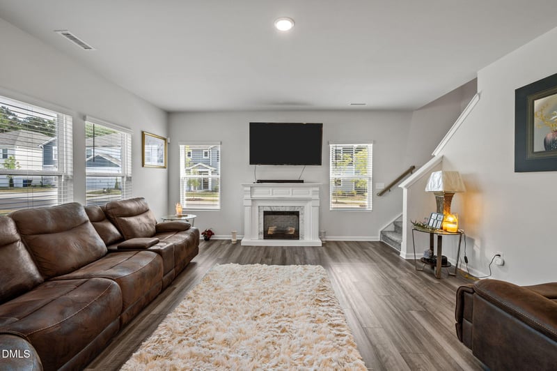 3000 Farndale Tc, Durham, NC 27712