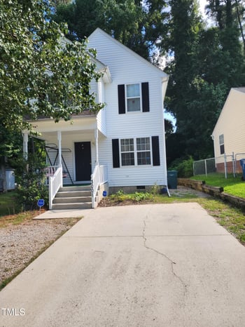 3001 Corinth Ln, Durham, NC 27704