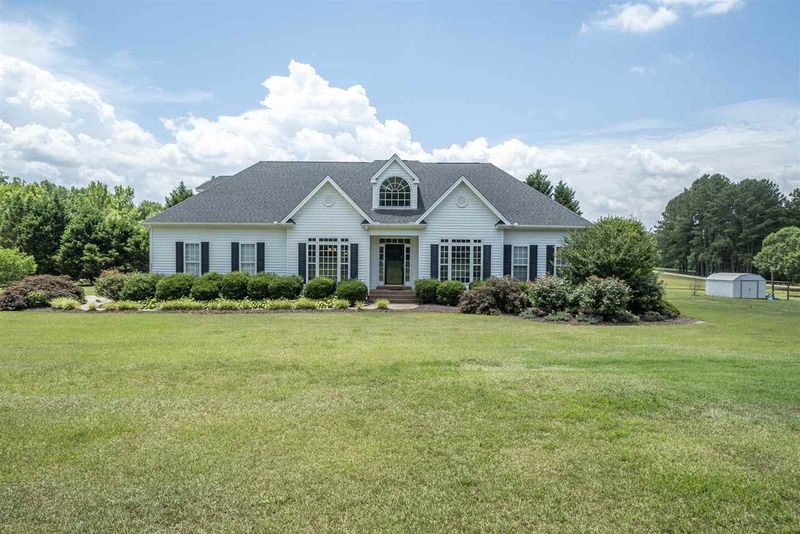 3001 Edendale Ln, Wendell, NC 27591