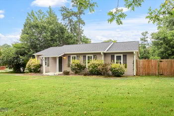 3001 Pinehurst Dr, Raleigh, NC 27604
