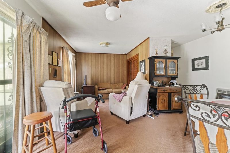 3001 Woods Pl, Raleigh, NC 27607