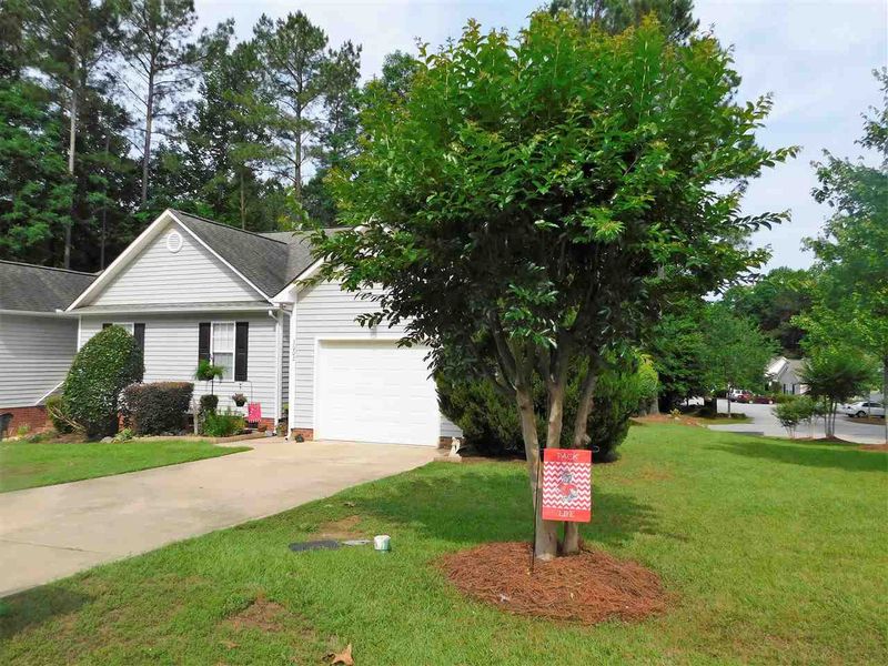 3002 E Cotton Gin Dr, Clayton, NC 27527