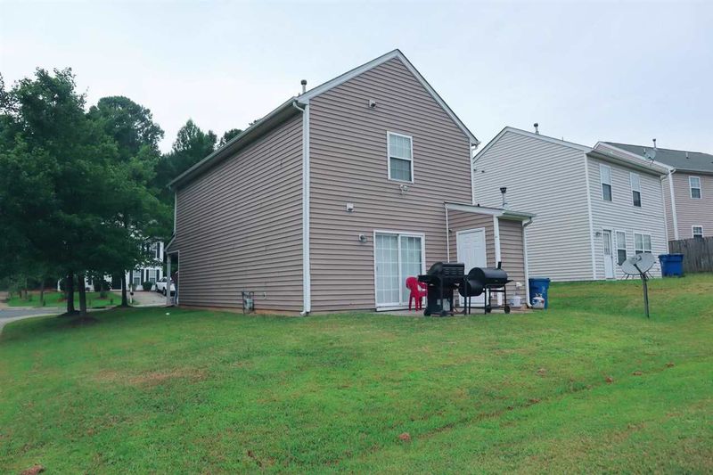 3002 Forrestal Dr, Durham, NC 27703