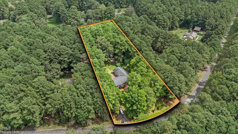 3002 Green Hill Dr, Chapel Hill, NC 27514