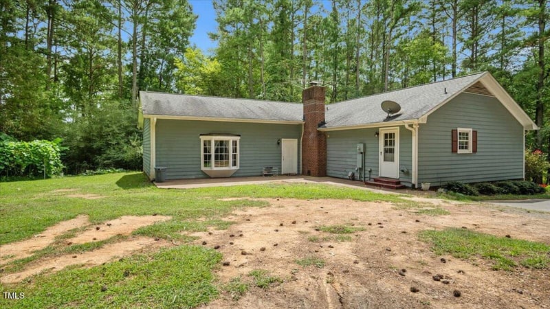 3002 Green Hill Dr, Chapel Hill, NC 27514