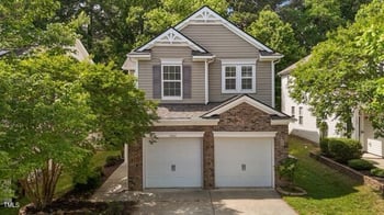 3002 Remington Oaks Cir, Cary, NC 27519