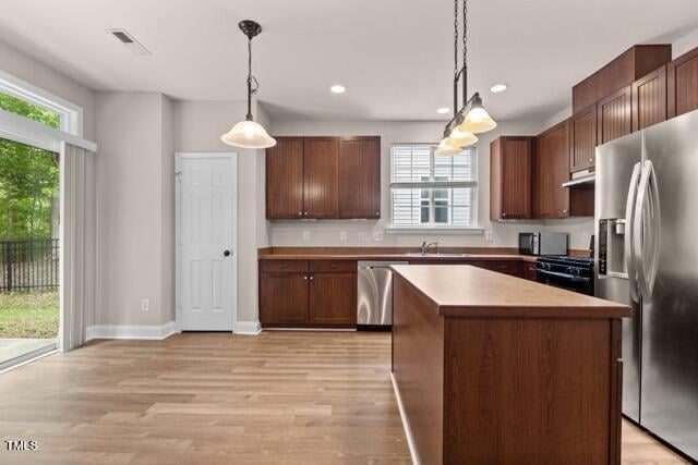 3002 Remington Oaks Cir, Cary, NC 27519