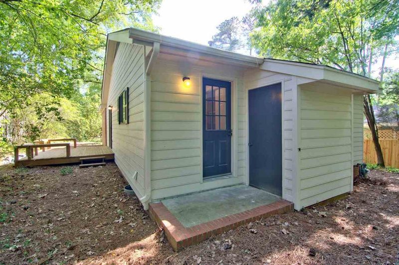 3002 University Dr, Durham, NC 27707