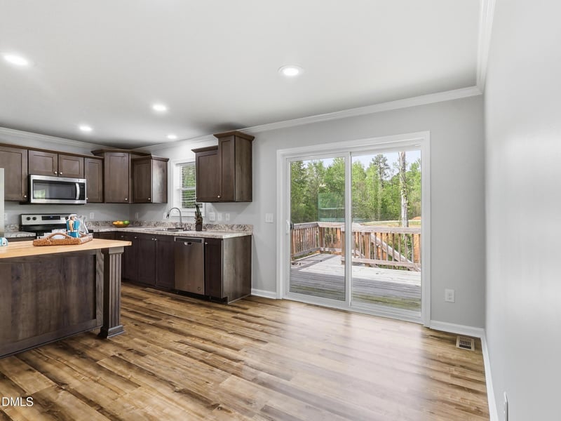 3003 Dogwood Dr, Raleigh, NC 27604