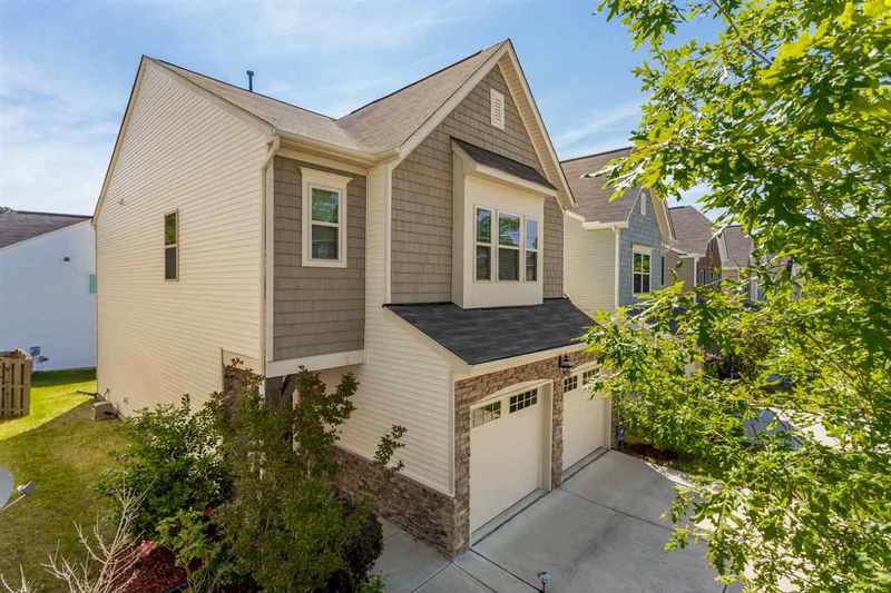 3003 September Dr, Durham, NC 27703