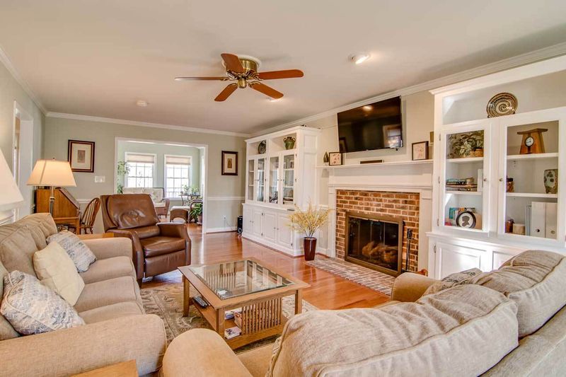 3003 Tavistock Dr, Durham, NC 27712