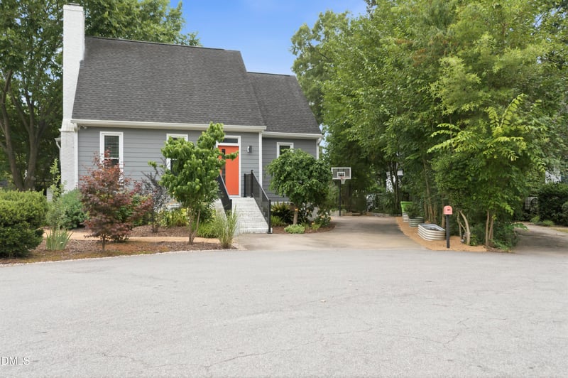 3004 W Annaley Dr, Raleigh, NC 27604