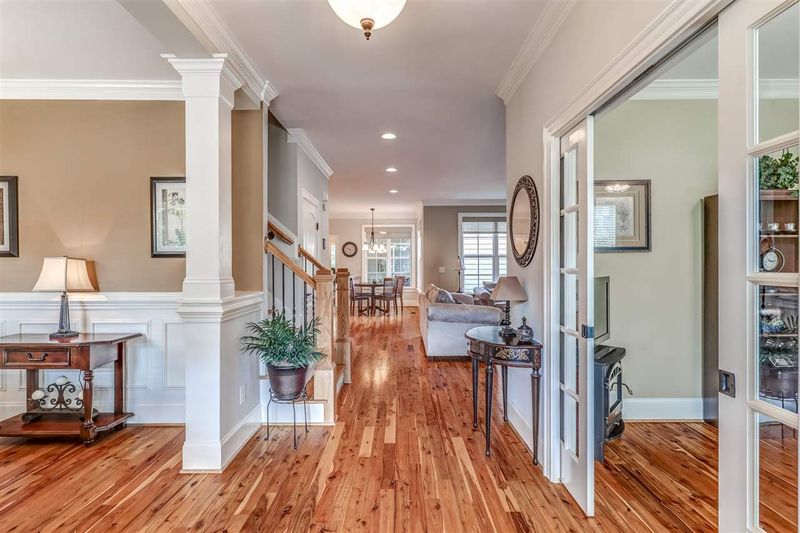 3004 Bear Oak Ln, Cary, NC 27519