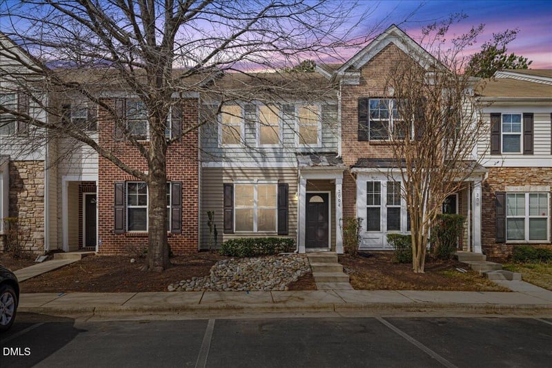 3004 Berkeley Springs Pl, Raleigh, NC 27616