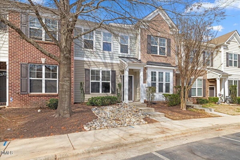 3004 Berkeley Springs Pl, Raleigh, NC 27616