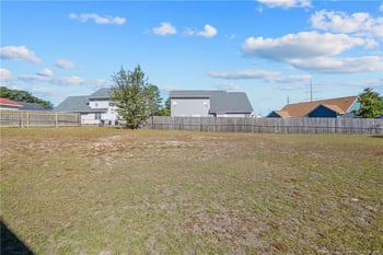 3004 Claymore Ct, Hope Mills, NC 28348