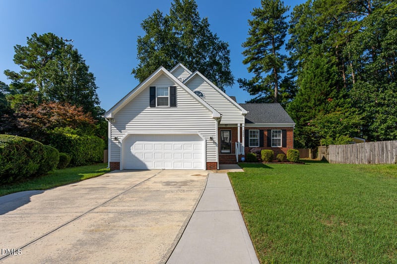 3004 Emcutta Ct, Raleigh, NC 27604