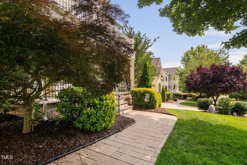 3004 Montville Valley Ct, Cary, NC 27519