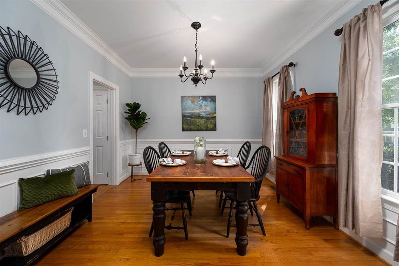 3004 Staffield Ln, Chapel Hill, NC 27516