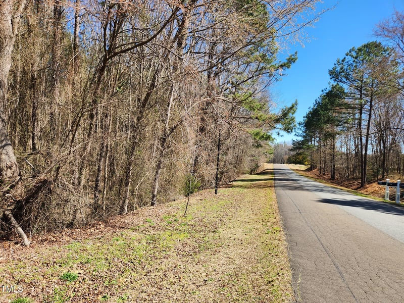 3004 Us 401 Hw, Louisburg, NC 27549