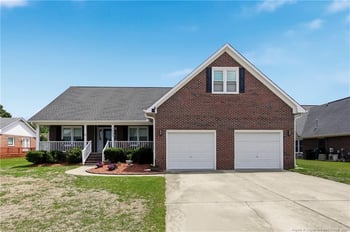 3005 Beringer Dr, Fayetteville, NC 28306
