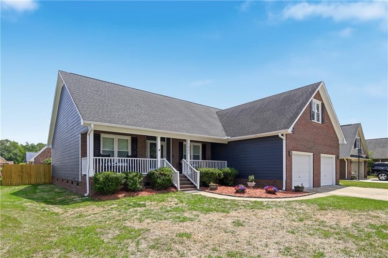 3005 Beringer Dr, Fayetteville, NC 28306