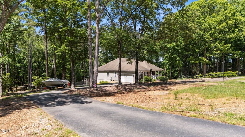3005 Buckhorn Rd, Sanford, NC 27330