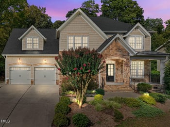 3005 Canopy Woods Dr, Apex, NC 27539