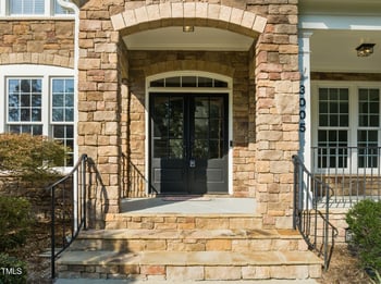 3005 Canopy Woods Dr, Apex, NC 27539