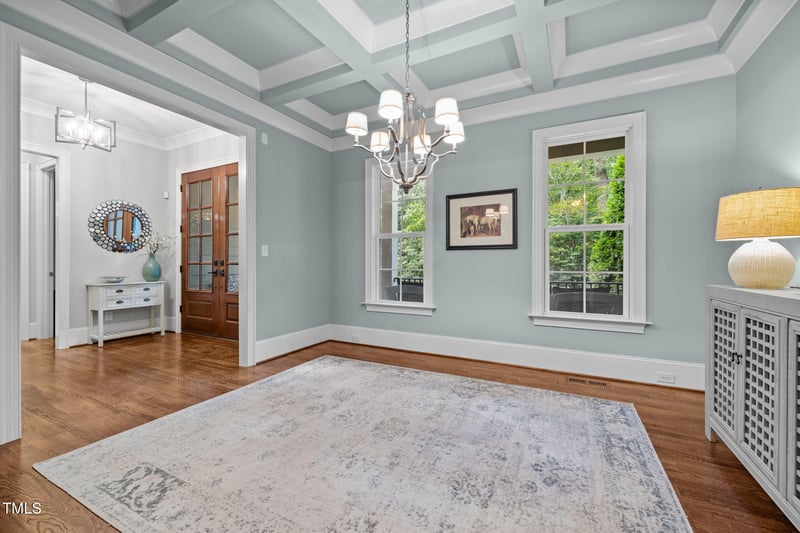 3005 Club Dr, Raleigh, NC 27613