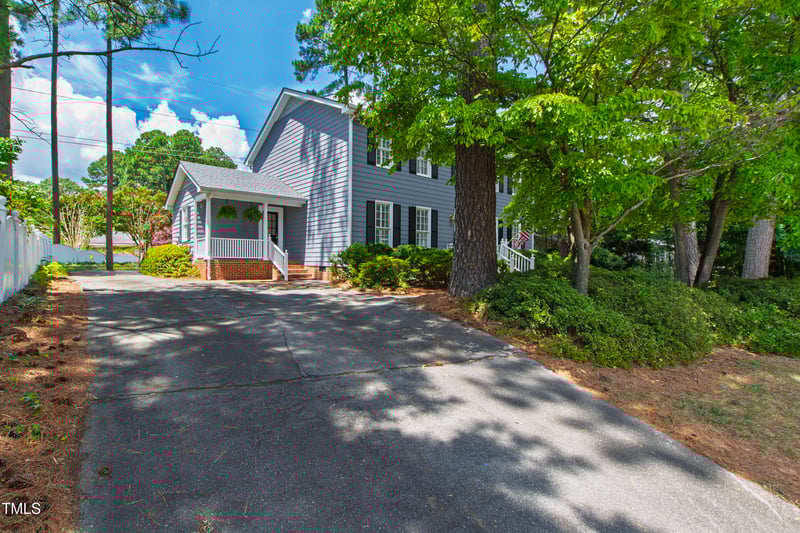 3005 Glen Burnie Dr, Raleigh, NC 27607
