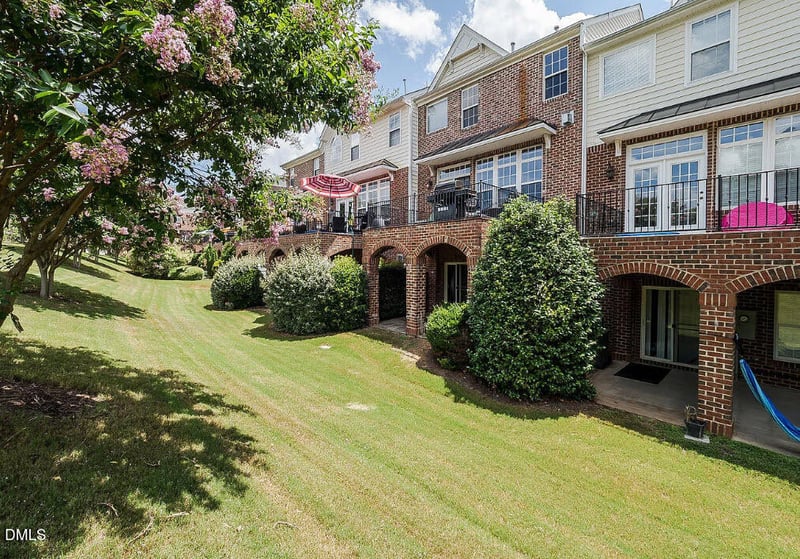 3005 Imperial Oaks Dr, Raleigh, NC 27614