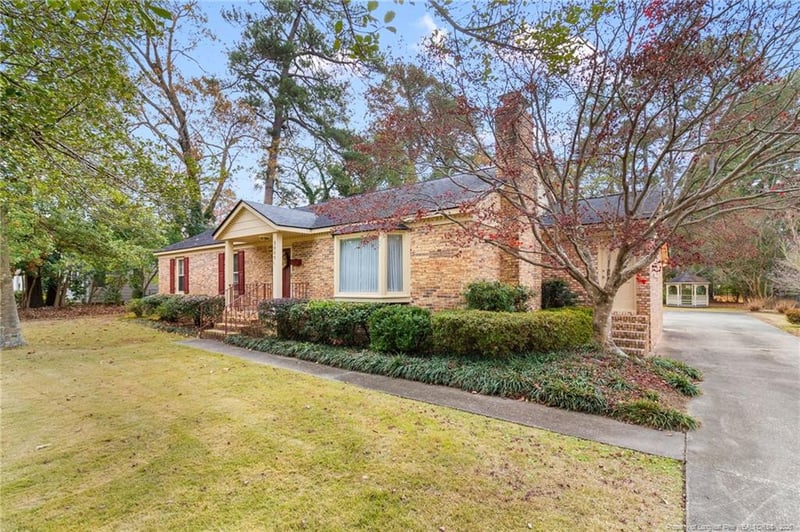 3005 Morganton Rd, Fayetteville, NC 28303