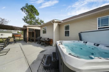 3005 Sara Grace Ln, Zebulon, NC 27597