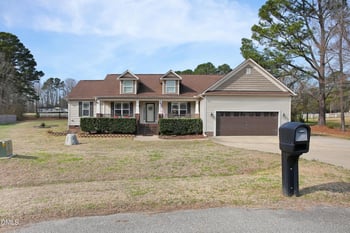 3005 Sara Grace Ln, Zebulon, NC 27597