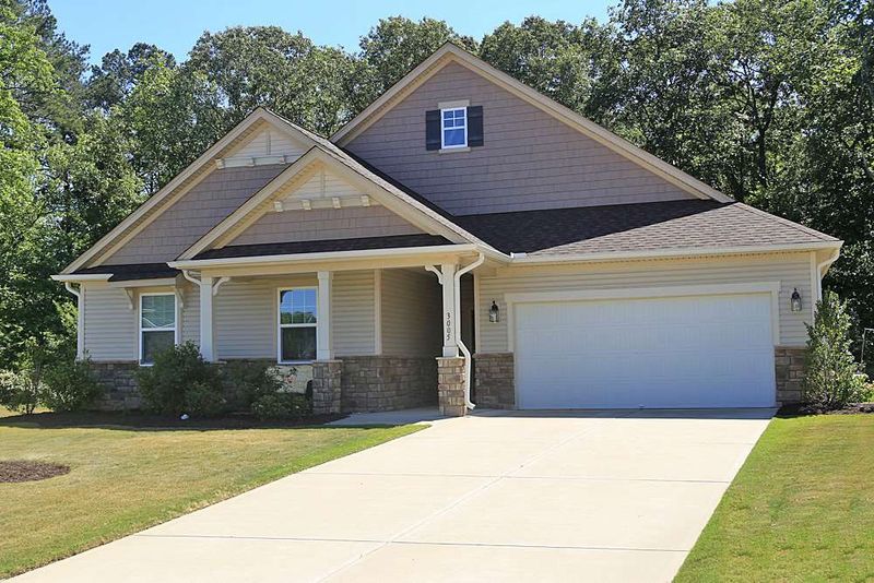 3005 Willow Ranch Dr, Fuquay Varina, NC 27526