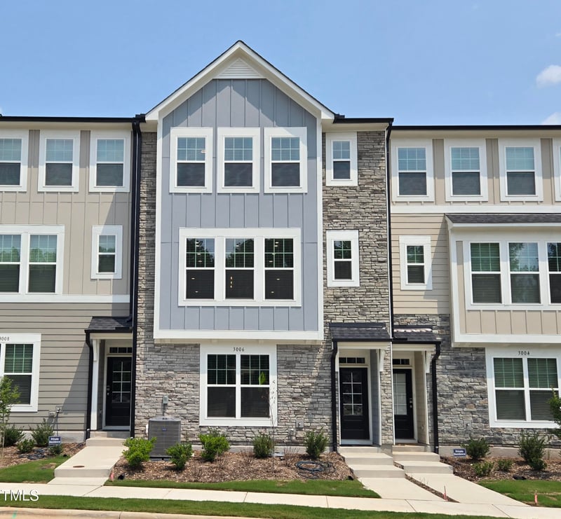 3006 Freewinds Way #41, Cary, NC 27519