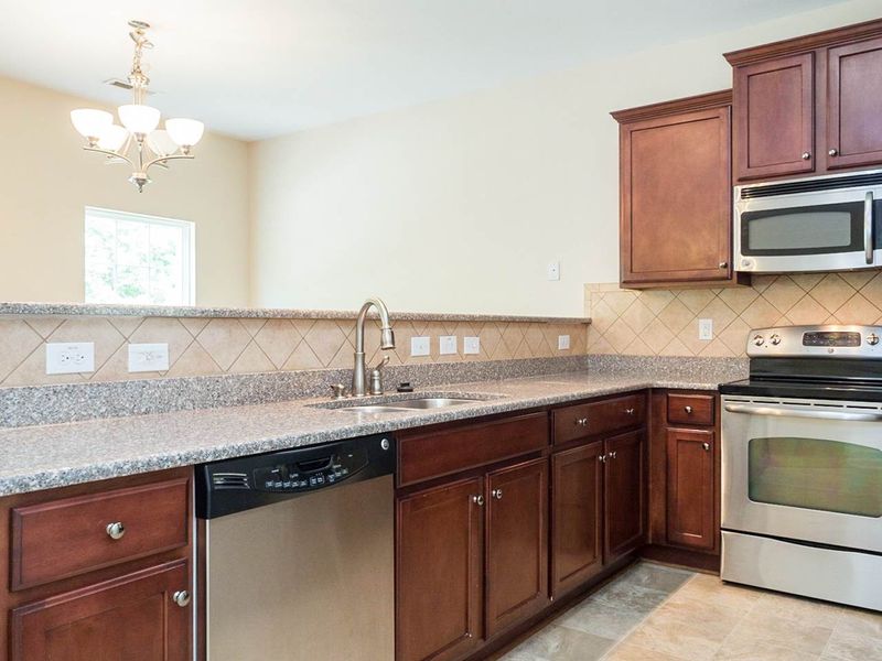 3006 Genlee Dr, Durham, NC 27704