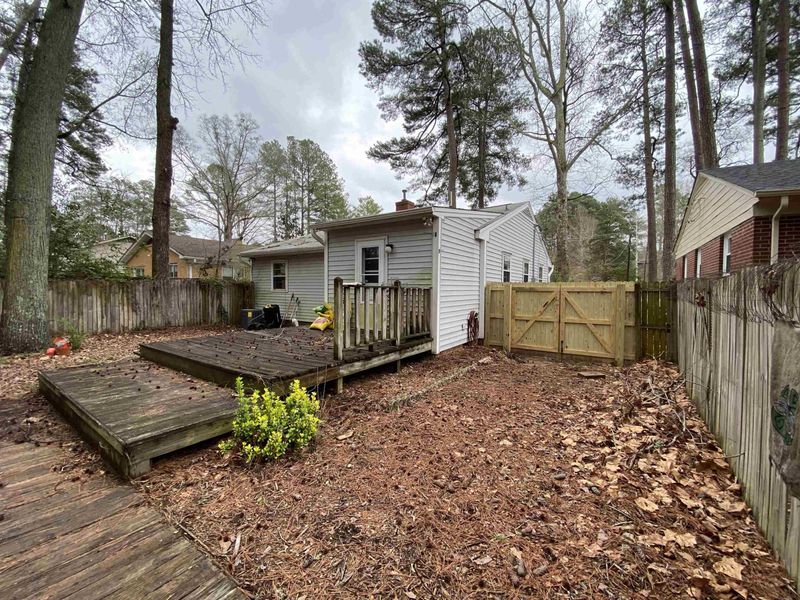 3006 University Dr, Durham, NC 27707