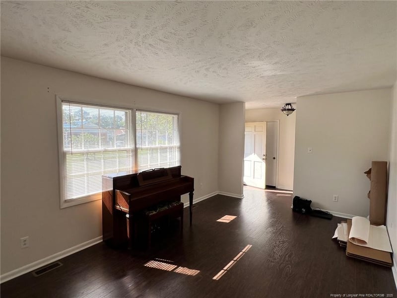 3007 Akron Dr, Hope Mills, NC 28348