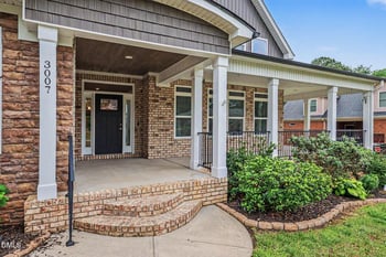 3007 Carrington Ln, Sanford, NC 27330