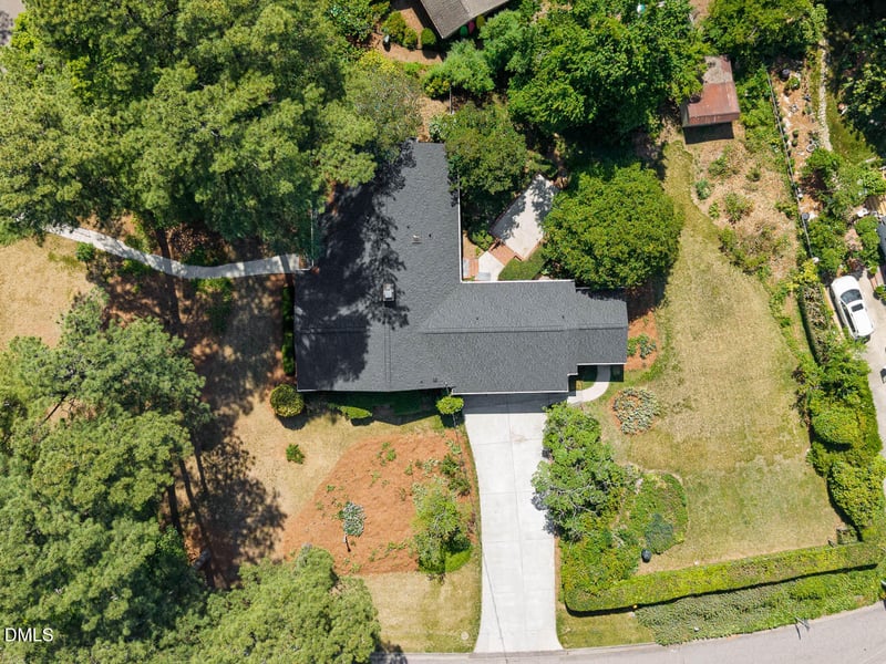 3007 Charwood Pl, Raleigh, NC 27612