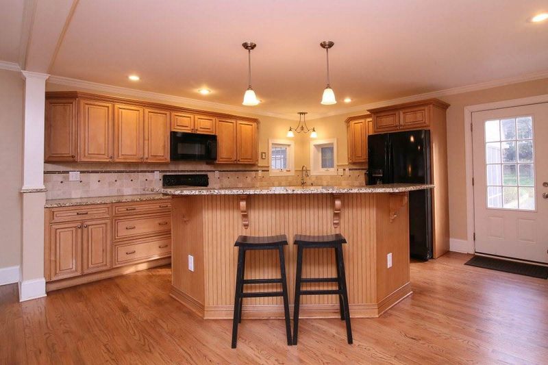3007 Mayview Rd, Raleigh, NC 27607