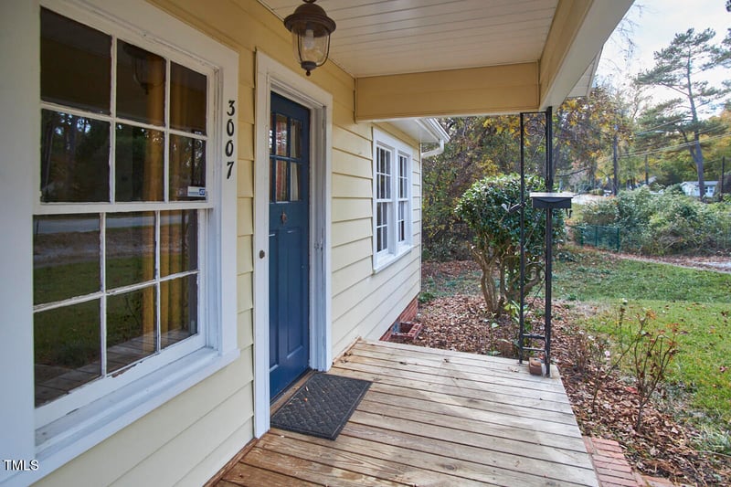 3007 University Dr, Durham, NC 27707