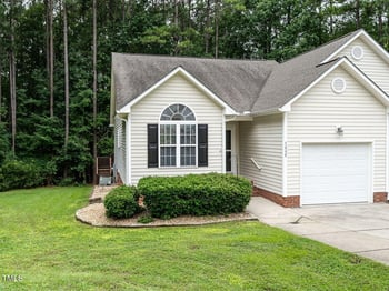 3008 Cotton Gin Dr, Clayton, NC 27527