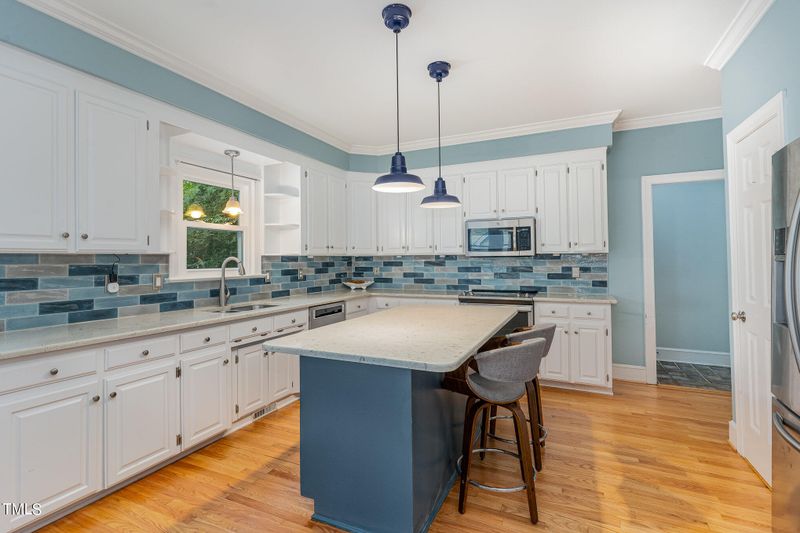 3008 Dunkirk Dr, Raleigh, NC 27613