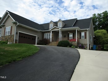 3008 River Hill Ln, Burlington, NC 27217